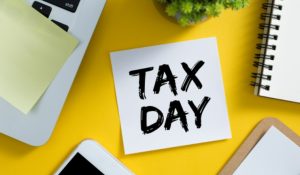 How to File Your Taxes Without a Hassle - Remember tax day